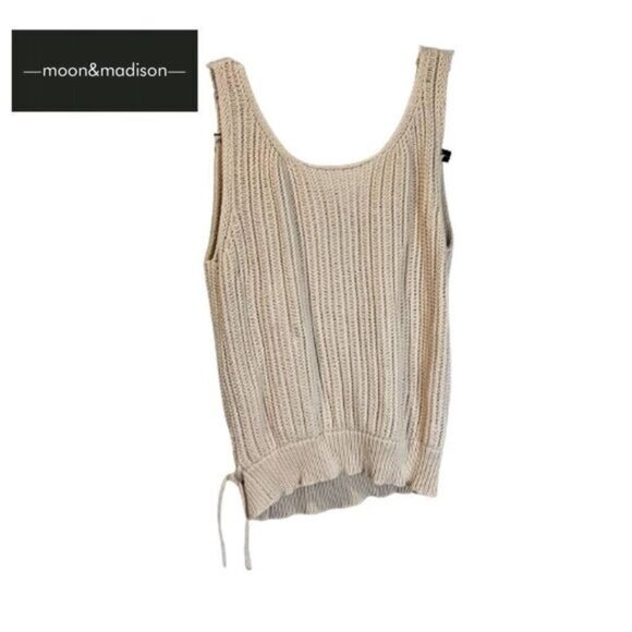 Moon & Madison‎ Women's Sleeveless Faux Wrap Knit Tank Top - Picture 2 of 7